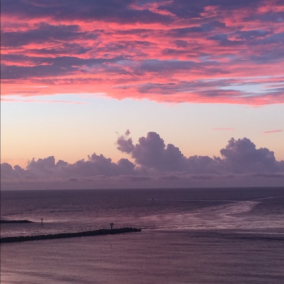 Meet your Posher, Beverly - Picture 1 of 1